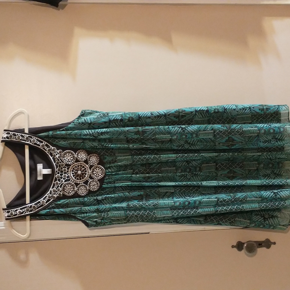 Women's dress